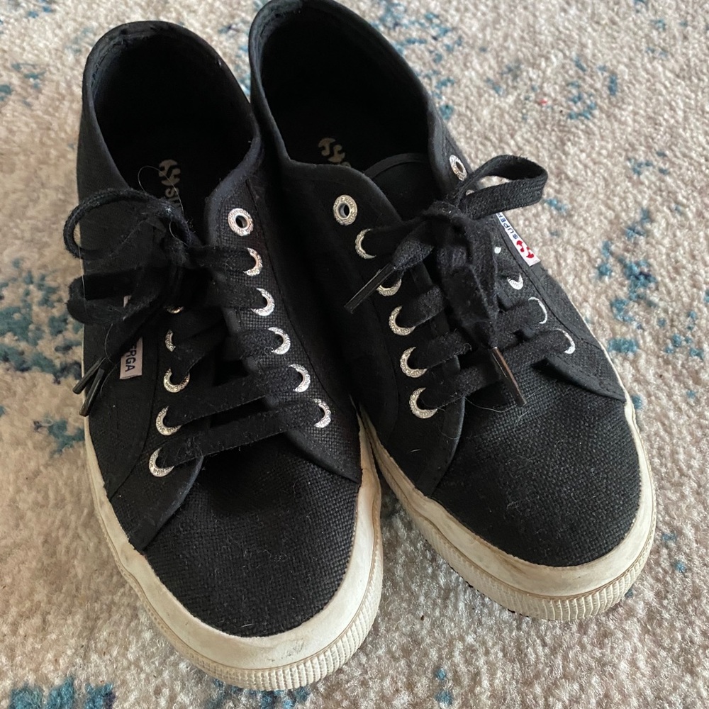 Black Supergas